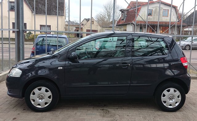 Volkswagen Fox 1.2  TÜV NEU 02/2027 + ÖLWECHSEL NEU - photo 3