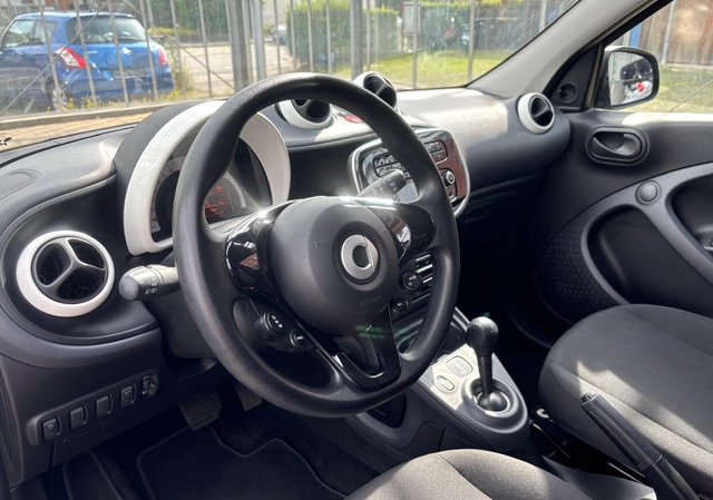 smart forfour 1.0 Basis  EINPARKHILFE/TÜV NEU - bilder 2
