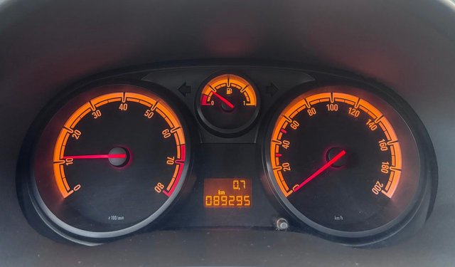 Opel Corsa D 1.0 Selection "110 Jahre"  TÜV + ÖLWECHSEL NEU - bilder 9