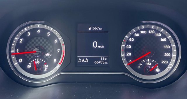 Hyundai i10 1.0 Trend  CARPLAY/SPURHALTE-ASS./1.HAND - bilder 9