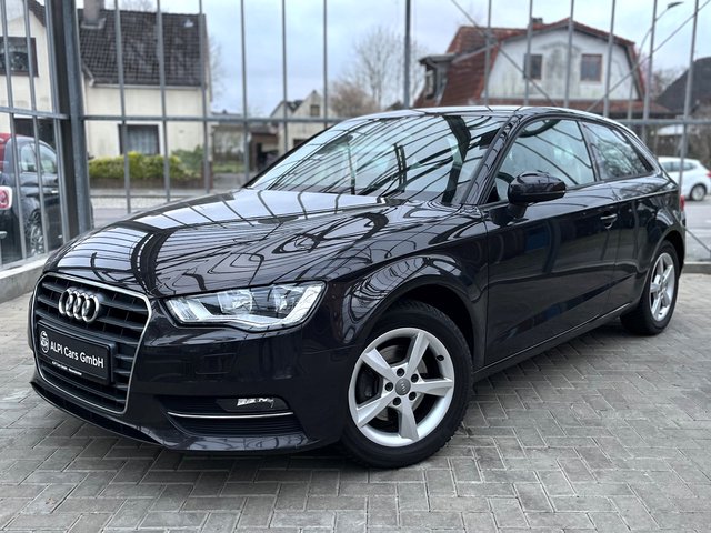 Audi A3 1.4 TFSI Attraction  NAVI/SITZHEIZ./1.HAND/BI-XENON - bilder 1