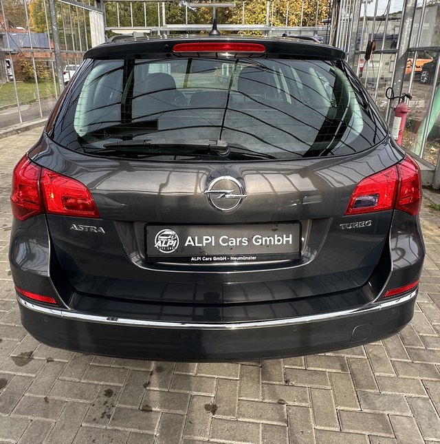 Opel Astra J Sports Tourer Selection TEMPOMAT NAVI SHZ - bilder 10