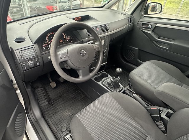 Opel Meriva 1.6 Edition  TÜV NEU/AHK/ALLWETTERREIFEN - foto 2