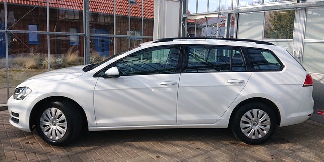 Volkswagen Golf Variant 1.2 TSI Comfortl.  SITZHEIZ./TEMPOMAT - photo 3