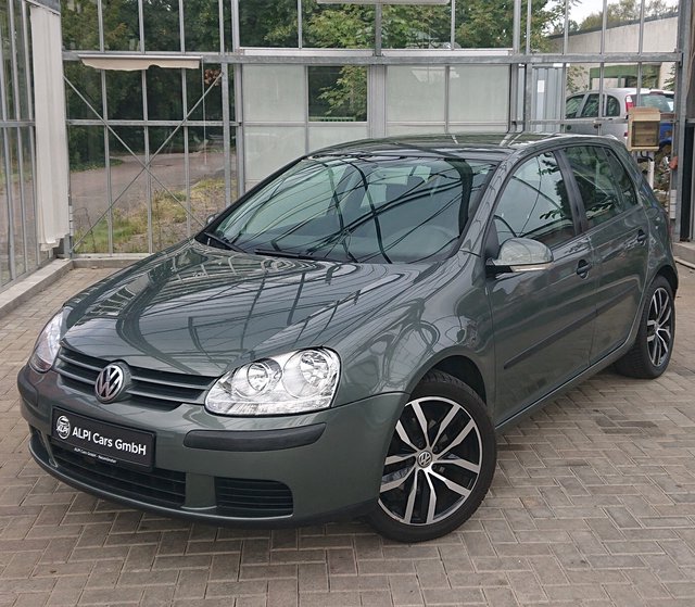 Volkswagen Golf 1.4 FSI Trendline  GANZJAHRESREIF./NAVI - photo 1
