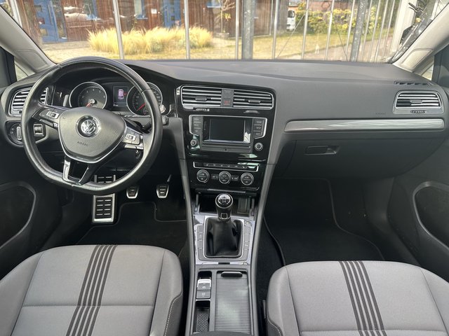 Volkswagen Golf VII 1.2 TSI Allstar  LED/SITZHEIZ./EINPARKHILFE - foto 3