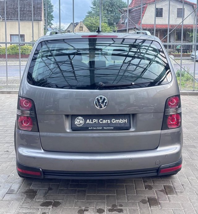 Volkswagen Touran CrossTouran 2.0 TDI DSG  AUTOMATIK/AHK/XENON - foto 7