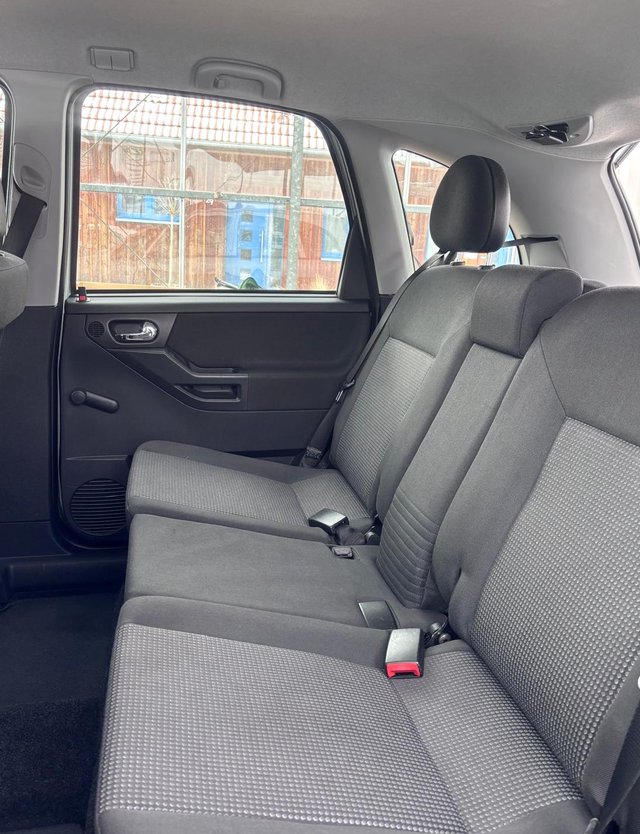 Opel Meriva 1.4 Edition  TÜV NEU/GANZJAHRESREIFEN - bilder 8