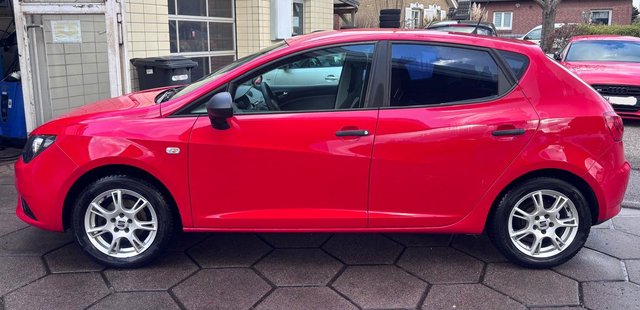 SEAT Ibiza 1.2 12V Reference  SITZHEIZUNG/TÜV 10/2027 - bilder 3