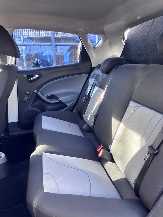 SEAT Ibiza 1.2 12V Reference  SITZHEIZUNG/TÜV 10/2027 - photo 5