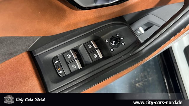 Lamborghini Urus 24 ZOLL-AKRAPOVIC-B&O-360° - photo 10