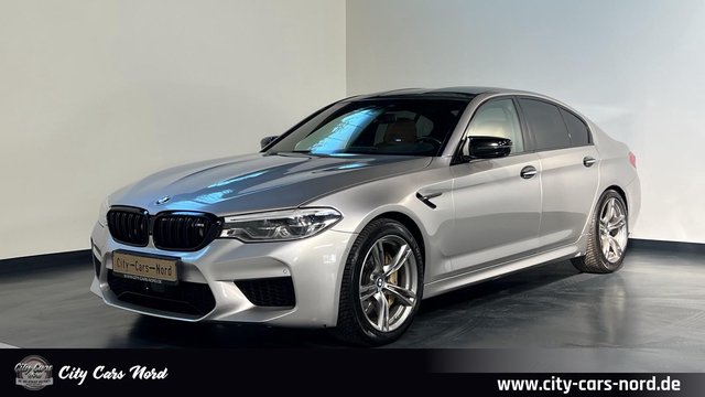 BMW M5 X.DRIVE CARBON.KERAMIK-HUD-360°-SOFT-TV Авто с пробегом купить | Первая регистрация 02/2018 | Цена 53.333 €