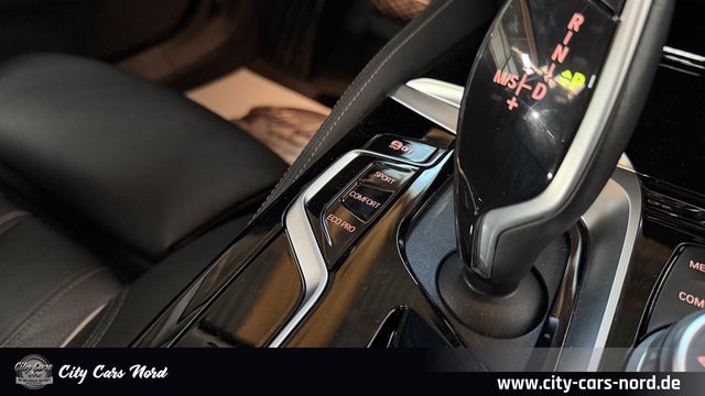 BMW 530d Luxury Line PANORAMA+KAMERA+HEAD.UP+LASER - photo 8