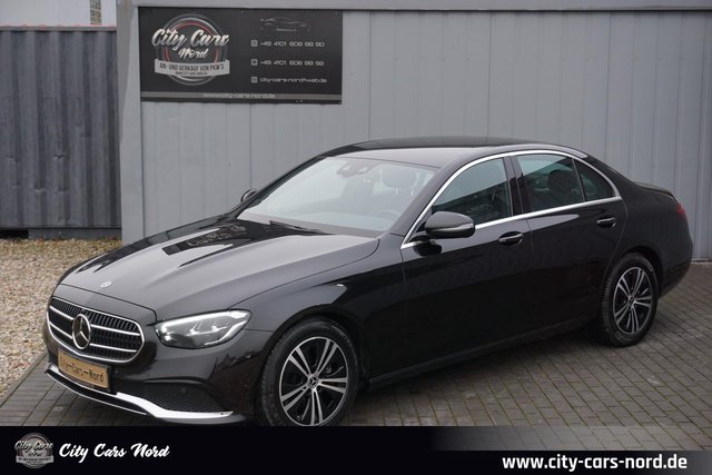 Mercedes-Benz E 220 d Avantg. Aut.-KAM-WIDE-LED-DISTR.-MEMORY - фото 1