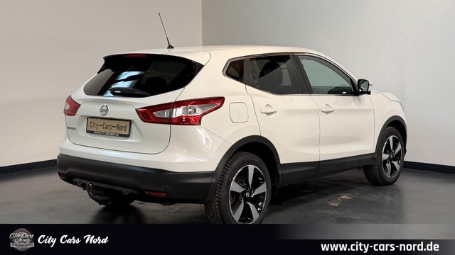 Nissan Qashqai N-Connecta TEMPOMAT+KAM+DAB+SHZ Gebrauchtwagen Kaufen | EZ 06/2016 | Preis 11.999 €