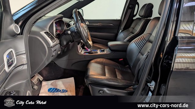 Jeep Grand Cherokee 6.2 V8 Trackhawk PANO-KAM-H&K - фото 9