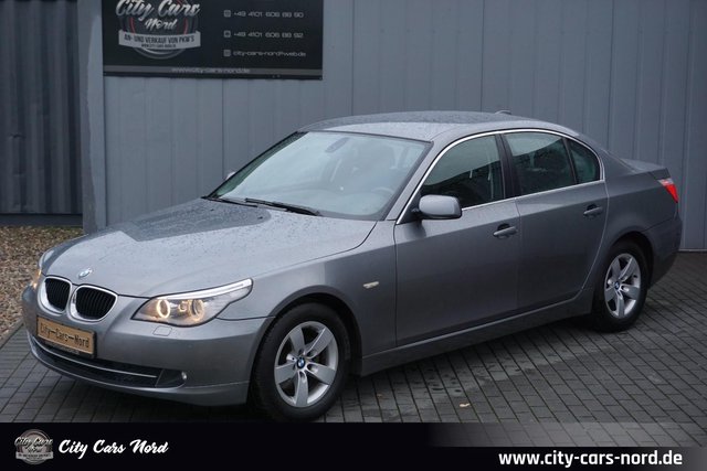 BMW 520i -BiXENON-TEMP-PDC-SHZ-NAVI-FR+BT - фото 1