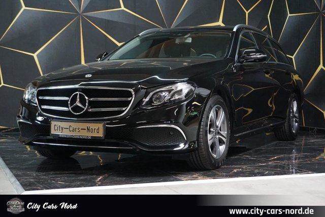 Mercedes-Benz E 300 d Avantg.T AUT.360-WIDE-LED-SPUR-MEMORY - фото 1