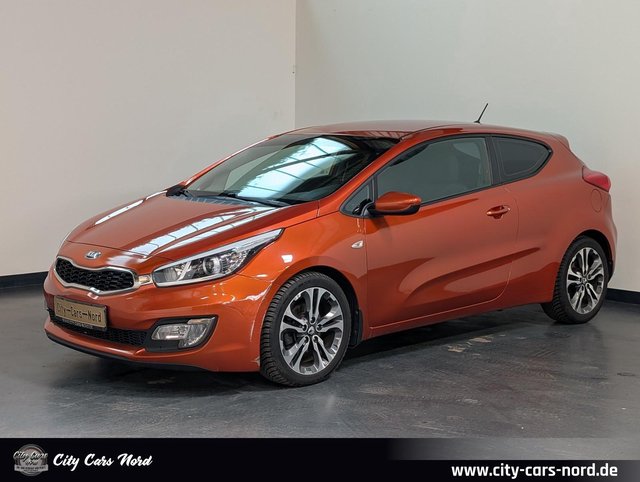 Kia ProCeed Edition 7 NAVI+BLUETOOTH+PDC Авто с пробегом купить | Первая регистрация 11/2013 | Цена 8.999 €