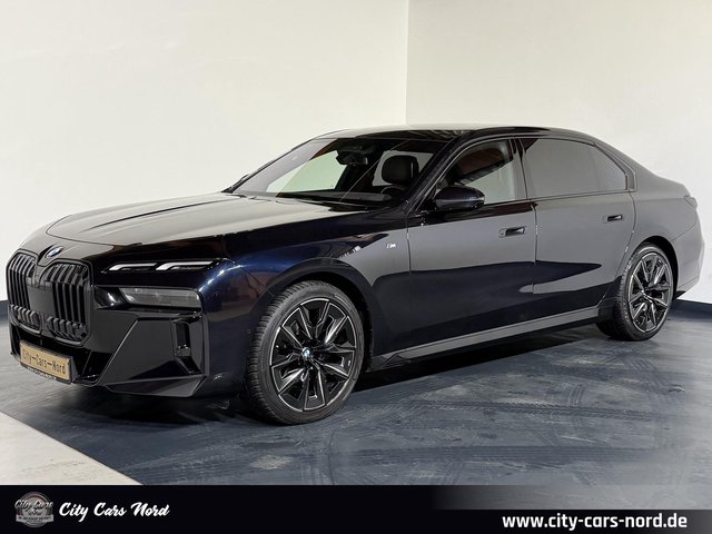 BMW 740 d xDrive M Sport PANO+B&O+360°+KEYLESS Авто с пробегом купить | Первая регистрация 05/2024 | Цена 83.999 €