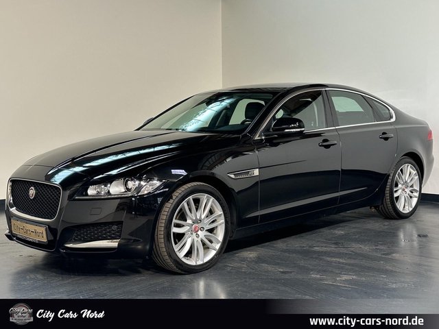 Jaguar XF Prestige 25t AWD KAMERA+MERIDIAN+MEMORY+PANO Gebrauchtwagen Kaufen | EZ 03/2018 | Preis 17.999 €