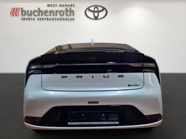 Toyota Prius Plug-in Hybrid Executive - foto 5