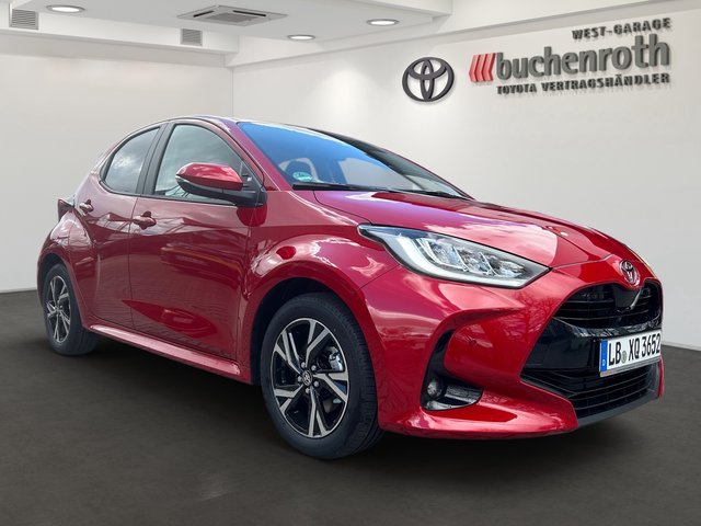 Toyota Yaris Hybrid Teamplayer + Safety - & Comfort Paket - bilder 5