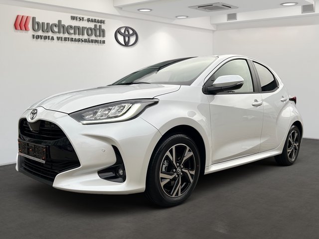 Toyota Yaris Hybrid Teamplayer + Safety - & Comfort Paket - foto 2