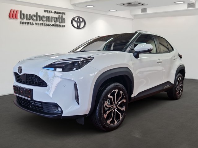 Toyota Yaris Cross HSD Team D +Safety-Connect-Winter-Paket - bilder 1
