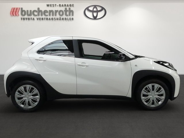 Toyota Aygo X Business Edition - bilder 4