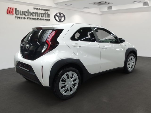 Toyota Aygo X Business Edition - bilder 5