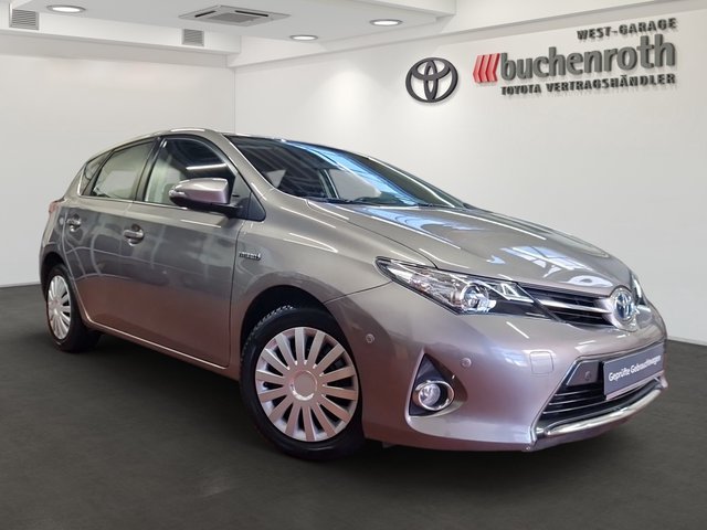 Toyota Auris Hybrid Start Edition +Navi+8- Fach Bereifung - bilder 3