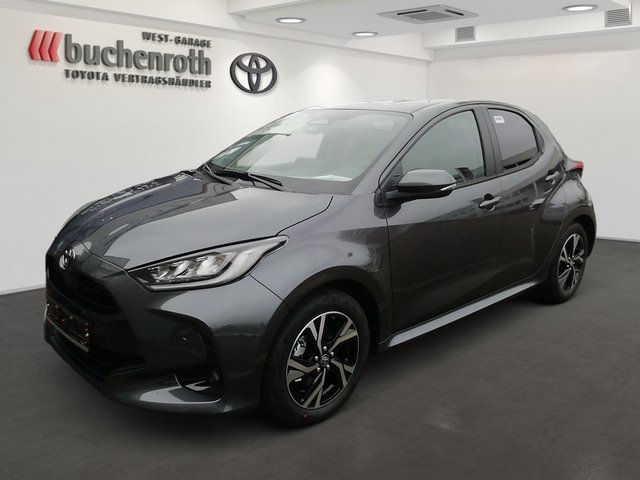 Toyota Yaris Hybrid Team D+Safty & Comfort Paket Safty+ - bilder 1