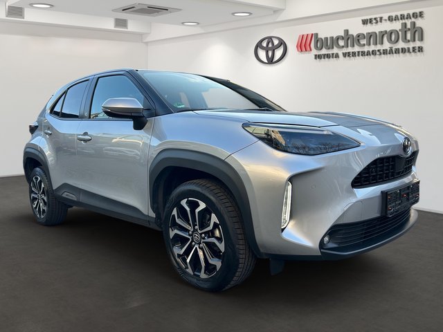 Toyota Yaris Cross Hybrid FWD +Safety Pak.+Allwetterräder - foto 3