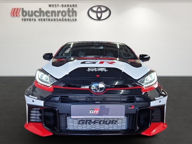 Toyota Yaris GR+Alufelgen geschmiedet, Convenience Paket Sonderfolierung Rally + Miltek Sportausspuff Keramik Schwarz + K&W Gewindefahrwerk - bilder 2