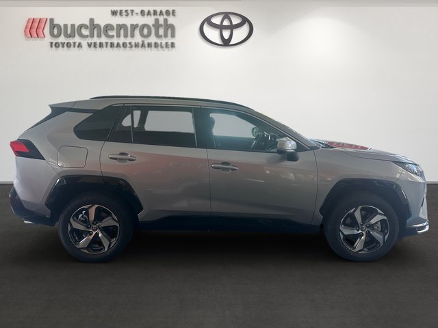 Toyota RAV4 Plug-in Hybrid 4x4 Teamplayer - bilder 4