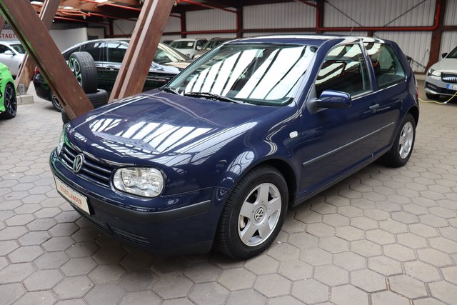 Volkswagen Golf IV 1.4 Klima / Radio CD BT USB / TÜV 09/25 Used vehicle for sale | First registration 03/2000 | Price 3.600 €