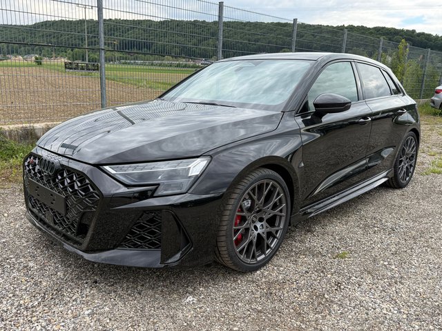 Audi RS3 Vorführfahrzeug Kaufen