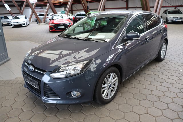 Ford Focus Titanium  1.6 NAVI GRA PDC Gebrauchtwagen Kaufen | EZ 09/2012 | Preis 11.990 €