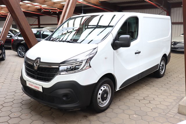 Renault *AP bis zum 21.07.23* Trafic Kasten L1H1 3,0t Komfort / LED / Klima / AHK Gebrauchtwagen Kaufen | EZ 12/2020 | Preis 20.990 €