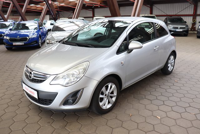 Opel Corsa D Satellite Used vehicle for sale | First registration 12/2011 | Price 3.990 €