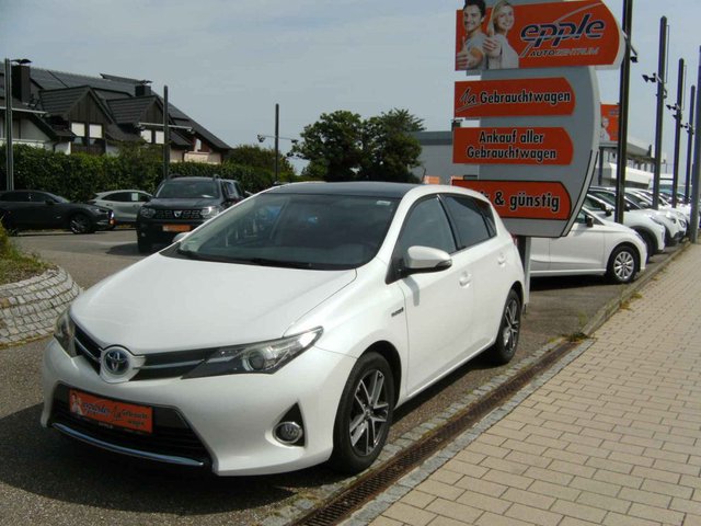 Toyota Auris 1.8 VVT-i Hybrid Autom.Life+,PANO,KAMERA - photo 1