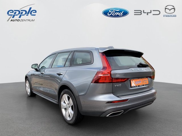 Volvo V60 Cross Country D4 AWD Geartr.Pro,NAVI,KAMERA,AHK - foto 4