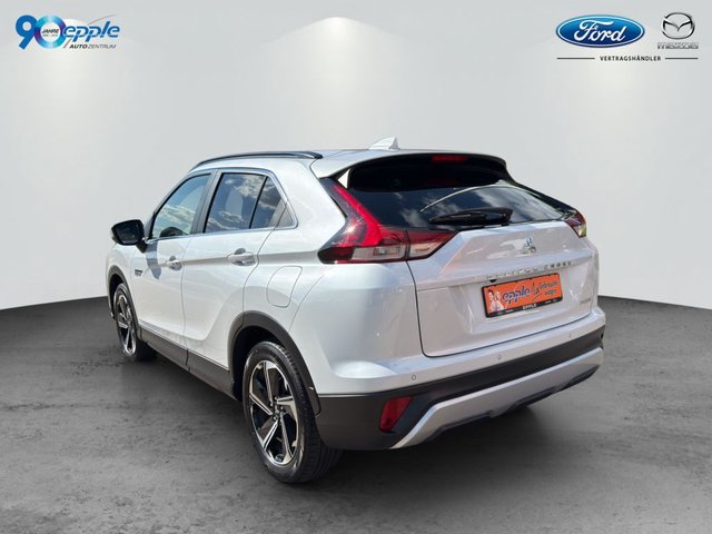 Mitsubishi Eclipse Cross Plug-In Hybrid 4WD Edition,LED,NAVI - bilder 4