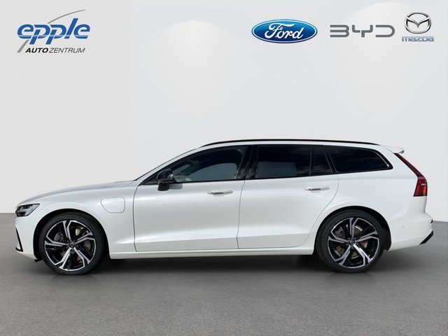 Volvo V60 T8 AWD Recharge Ultimate Dark - photo 3