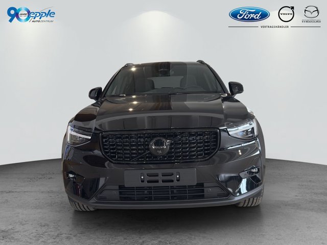 Volvo XC40 B4 B DKG Plus Black Edition - photo 2