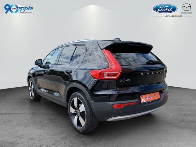 Volvo XC40 T3 Momentum,PANORAMA,NAVI,LED,WINTER-P - bilder 4
