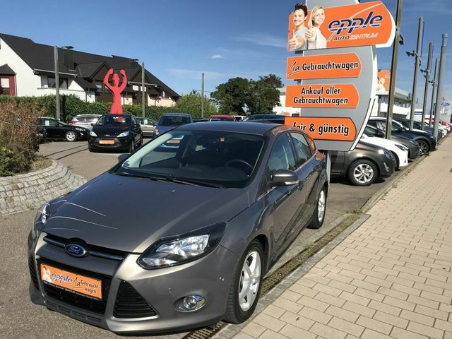 Ford Focus 1.0 EcoBoost Titanium,Standh.,WinterPaket - bilder 1