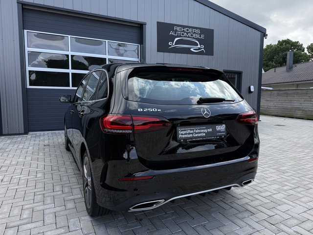 Mercedes-Benz B 250 e Pano SHZ Navi LED AMG 1.Hand Scheckheft - foto 8