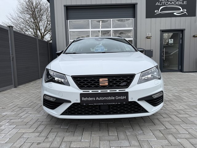 SEAT Leon ST Cupra 300 4Drive SHZ Pano RFK Navi LED - bilder 3